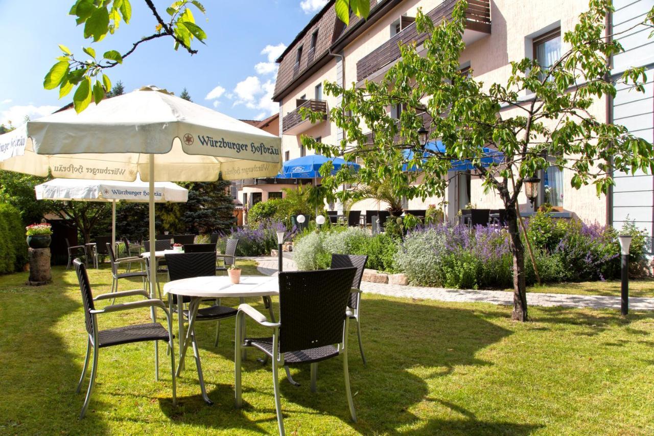 Hotel Jaegerhof Staatsbad Brückenau Екстериор снимка