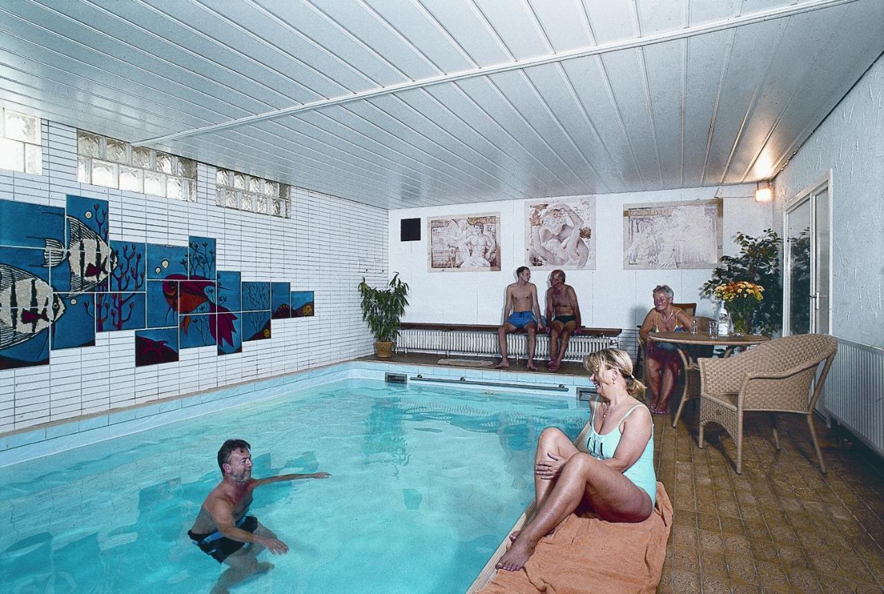 Hotel Jaegerhof Staatsbad Brückenau Екстериор снимка