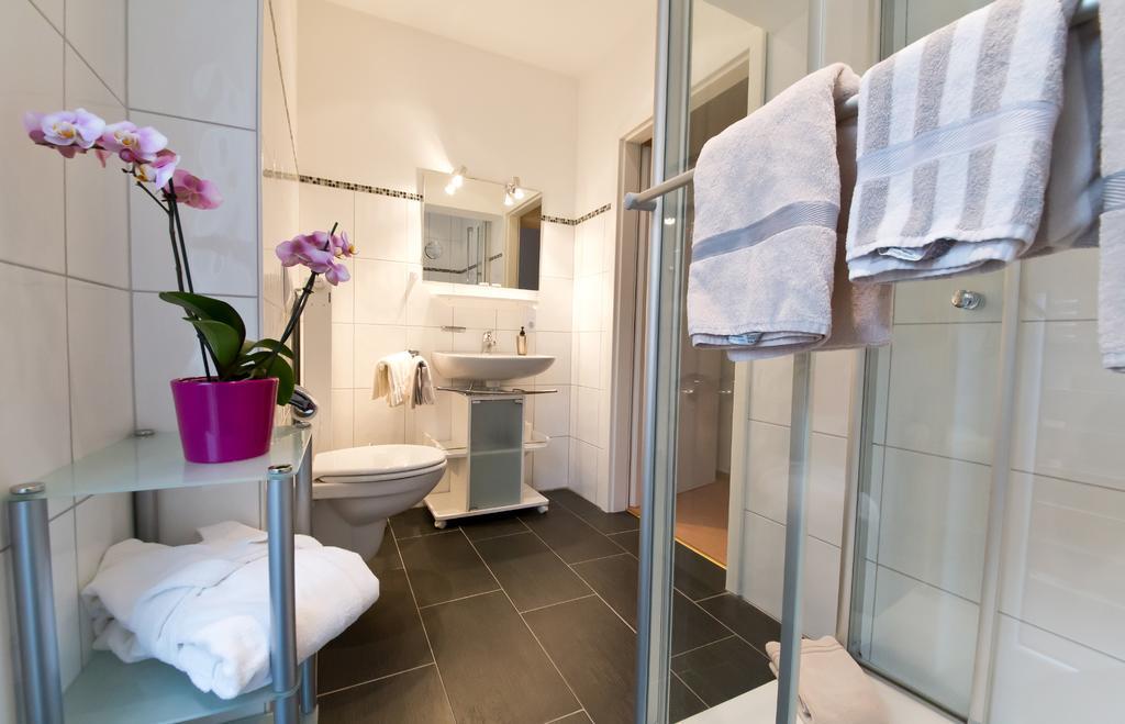 Hotel Jaegerhof Staatsbad Brückenau Стая снимка