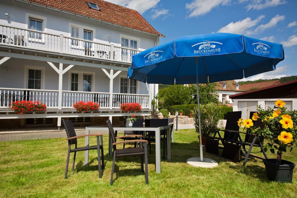 Hotel Jaegerhof Staatsbad Brückenau Екстериор снимка